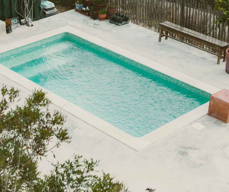 Comment lutter contre les phosphates piscine