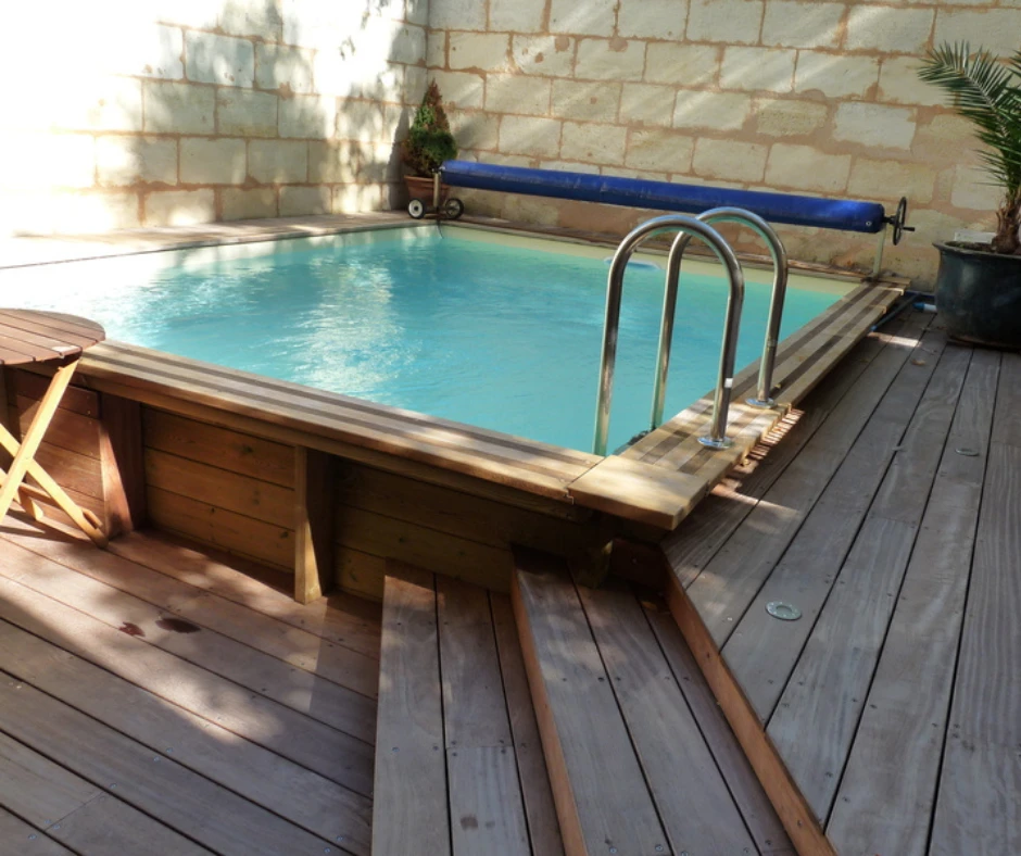 Pourquoi choisir une mini piscine pour mon jardin