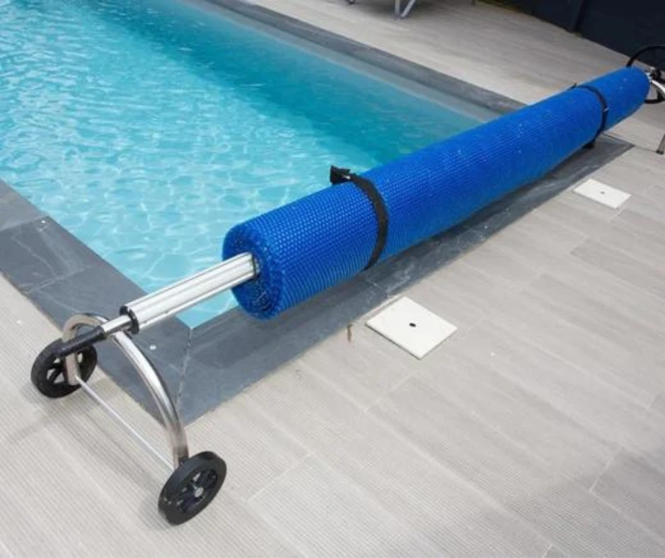 Comment choisir une bâche à bulles piscine