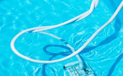 Robot de piscine : fonctionnement, avantages et comparatif des modèles