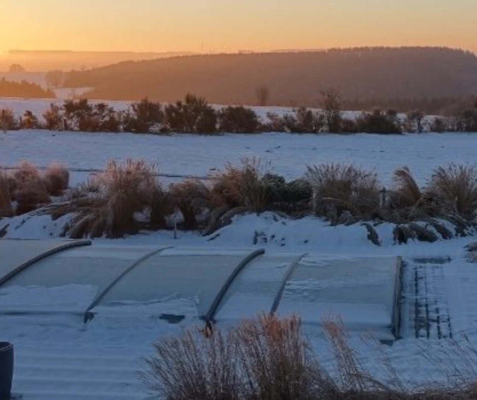 hivernage actif d’une piscine avec abri hivernage actif d'une piscine avec abri