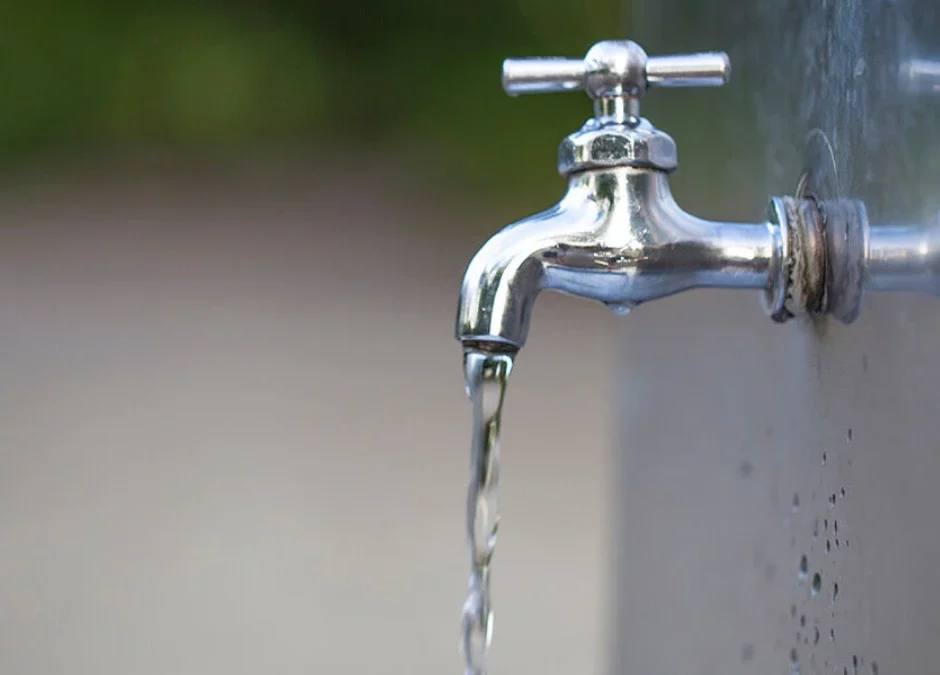 Pourquoi faire installer un robinet extérieur à proximité de sa piscine ?