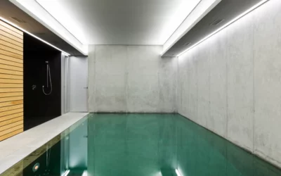 Plongez dans le luxe : découvrez les avantages des piscines intérieures de luxe