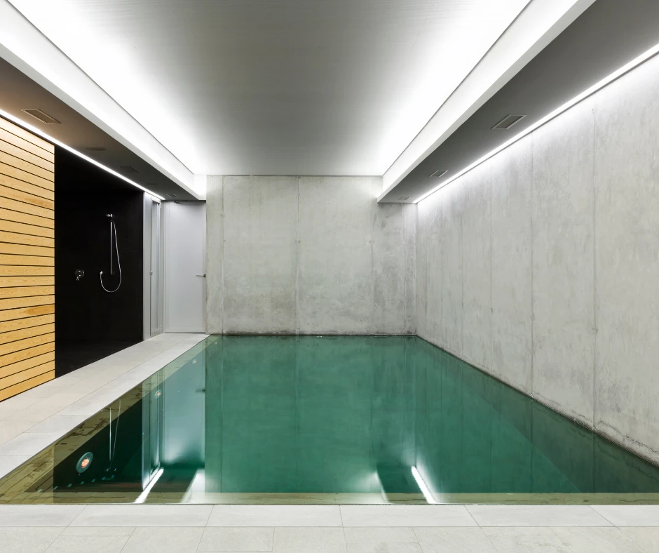 les avantages des piscines intérieures de luxe