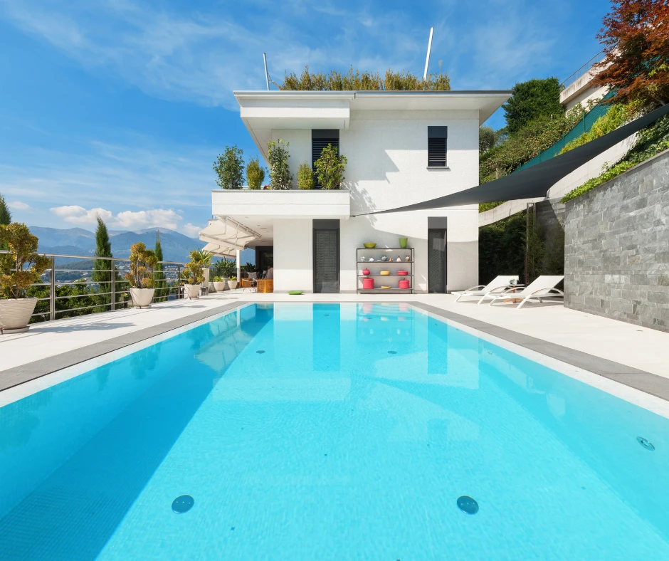 rénovation piscine en béton