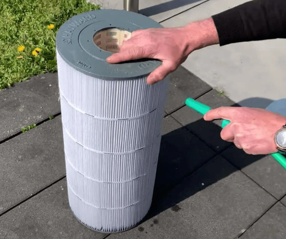 comment nettoyer un filtre à cartouche piscine